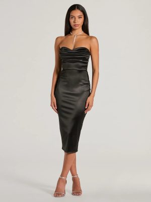 Exquisite In Strapless Satin Midi Dress