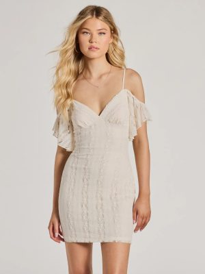 Lovely Look Cold Shoulder Bodycon Lace Mini Dress