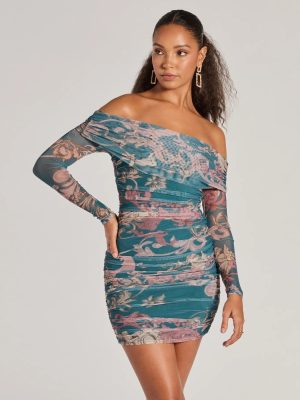 Sweet Off-The-Shoulder Grecian Print Mini Dress