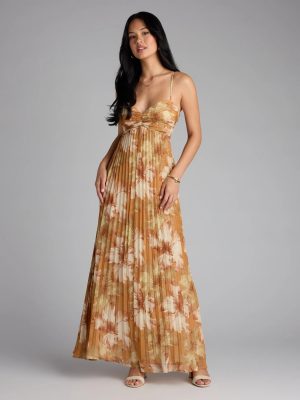 Effortless Enchantment Floral Pleated Maxi Dress