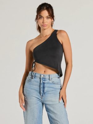 Mentionable Flirt One-Shoulder Asymmetrical Crop Top