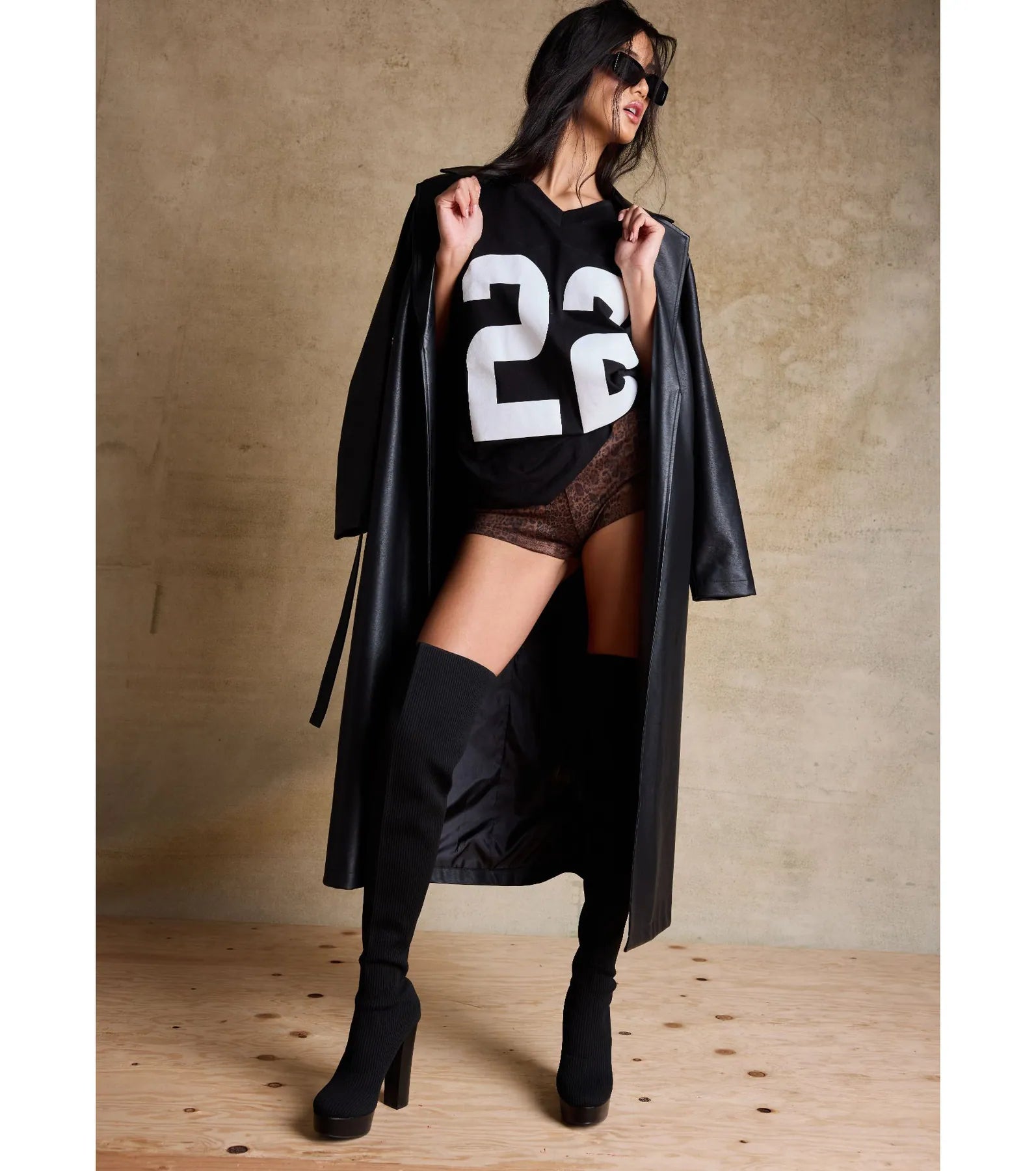 22 Oversized Graphic Tee - Image 5