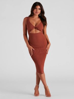 Stylish Silhouette Midi Sweater Dress