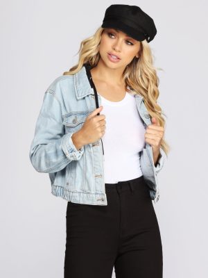 Casually Covered Denim Hoodie Jacket