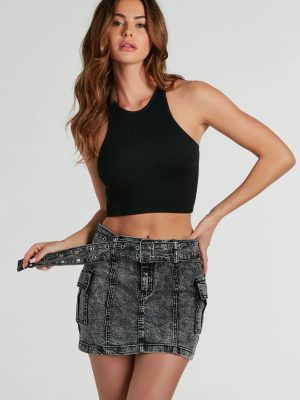Trendsetting Aesthetic Belted Denim Mini Skirt