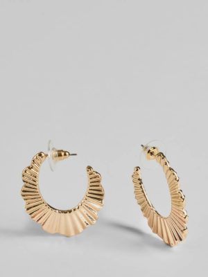 Stand Out Texture Oval Hoop Earrings
