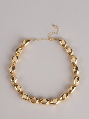 Giving Luxe Statement Beaded Necklace