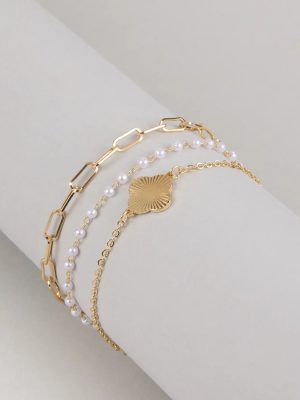 Lucky Layers Pearl Bracelet Set