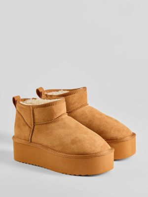 Cozy Feels Faux Sherpa Lined Platform Booties