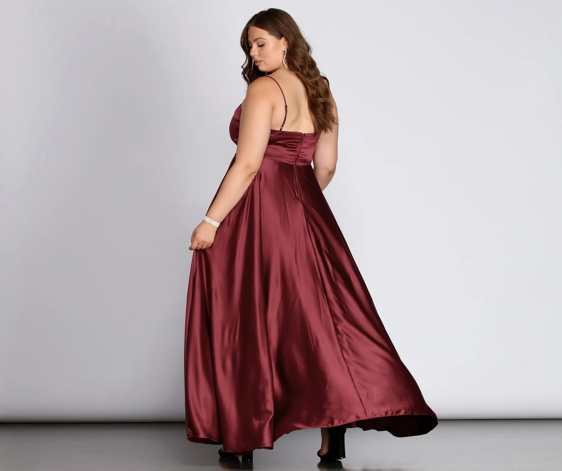 Daria Formal High Slit Satin Dress - Image 4