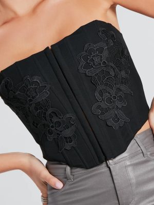 Love Moment Floral Applique Corset Top
