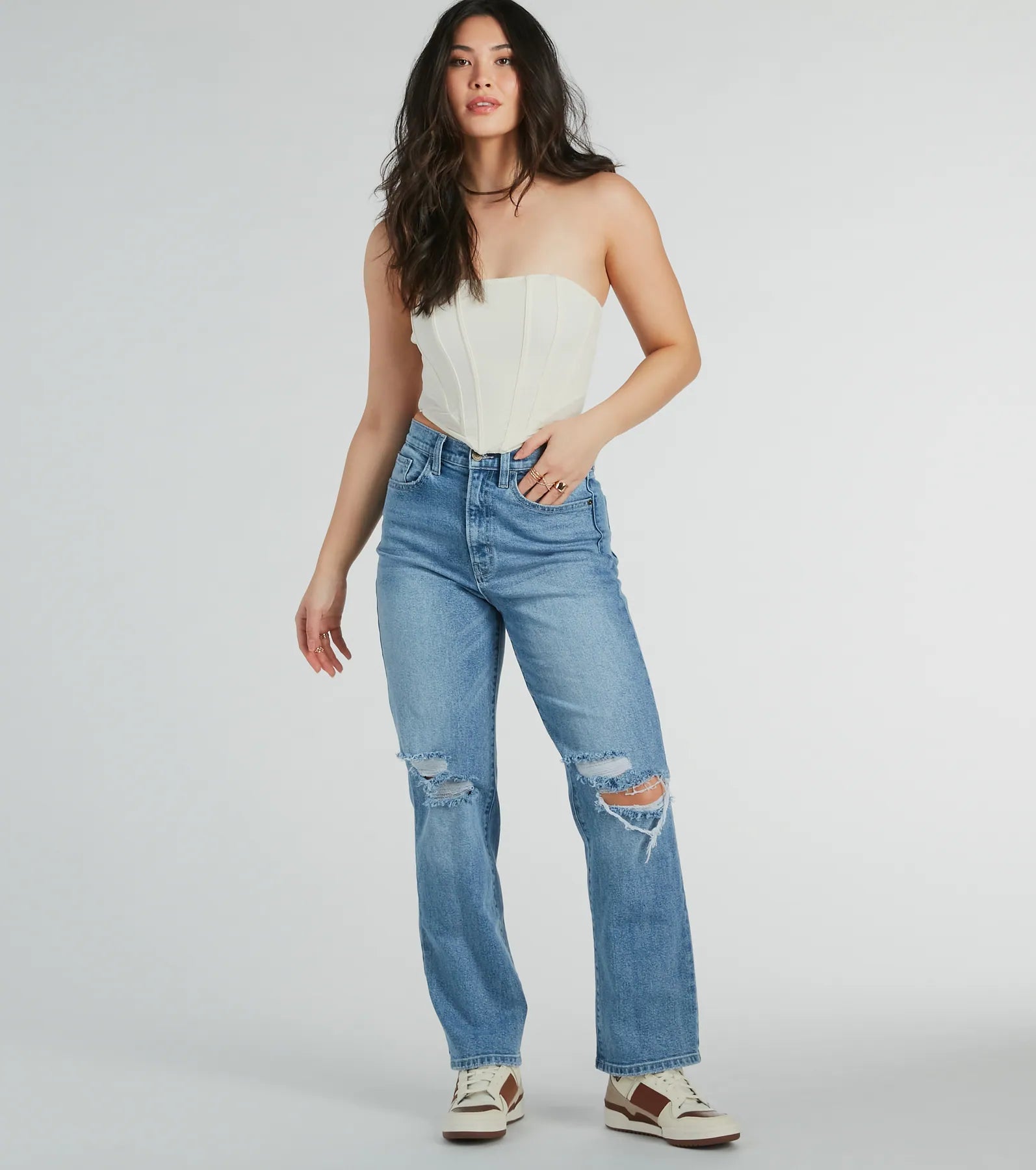 Night-Out Worthy Cropped Corset Top - Image 7
