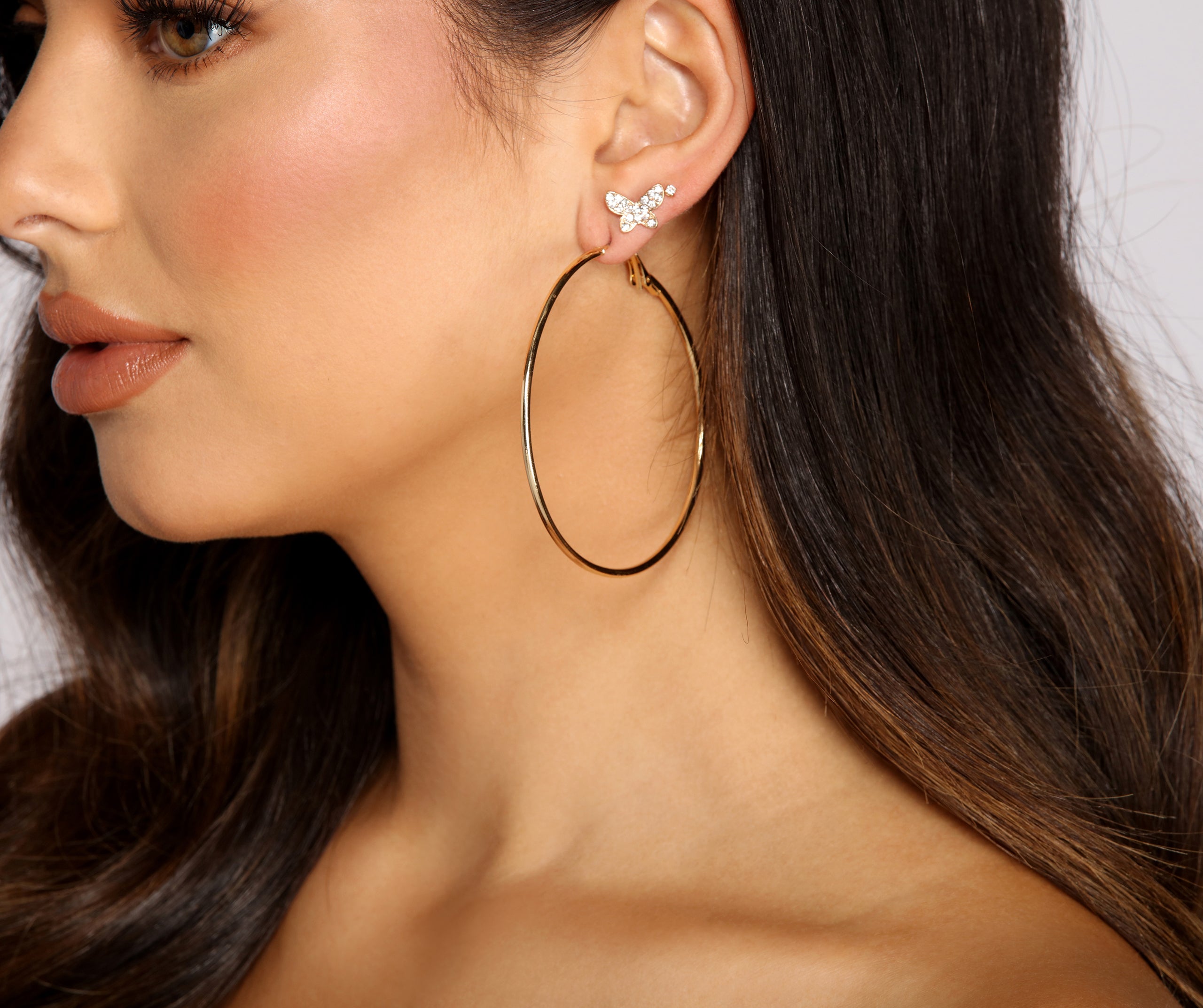 Chic Butterfly Stud And Hoop Earrings Set - Image 2