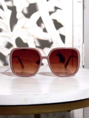 Star Quality Oversized Sunglasses