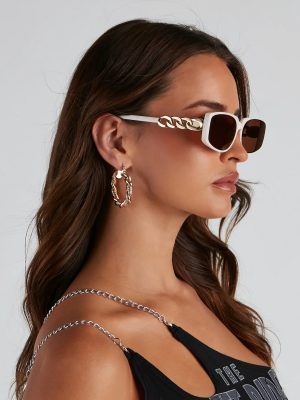 Cool Girl Chain-Detail Sunglasses