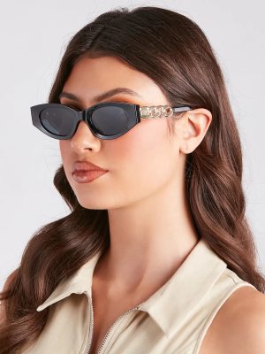 Chic Allure Geometric Cat-Eye Sunglasses