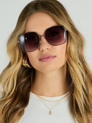 Bold Flair Oversized Square Sunglasses