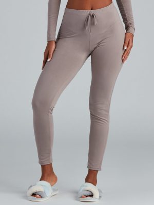 Cozy Essential Pajama Leggings