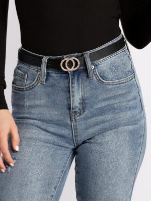 A Sparkling Finish Dainty Double O-Ring Belt