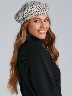 So Chic Leopard Beret