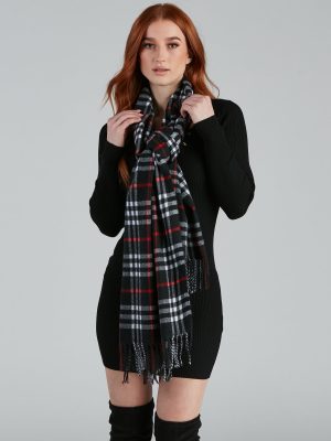 Country Roads Plaid Fringe Scarf