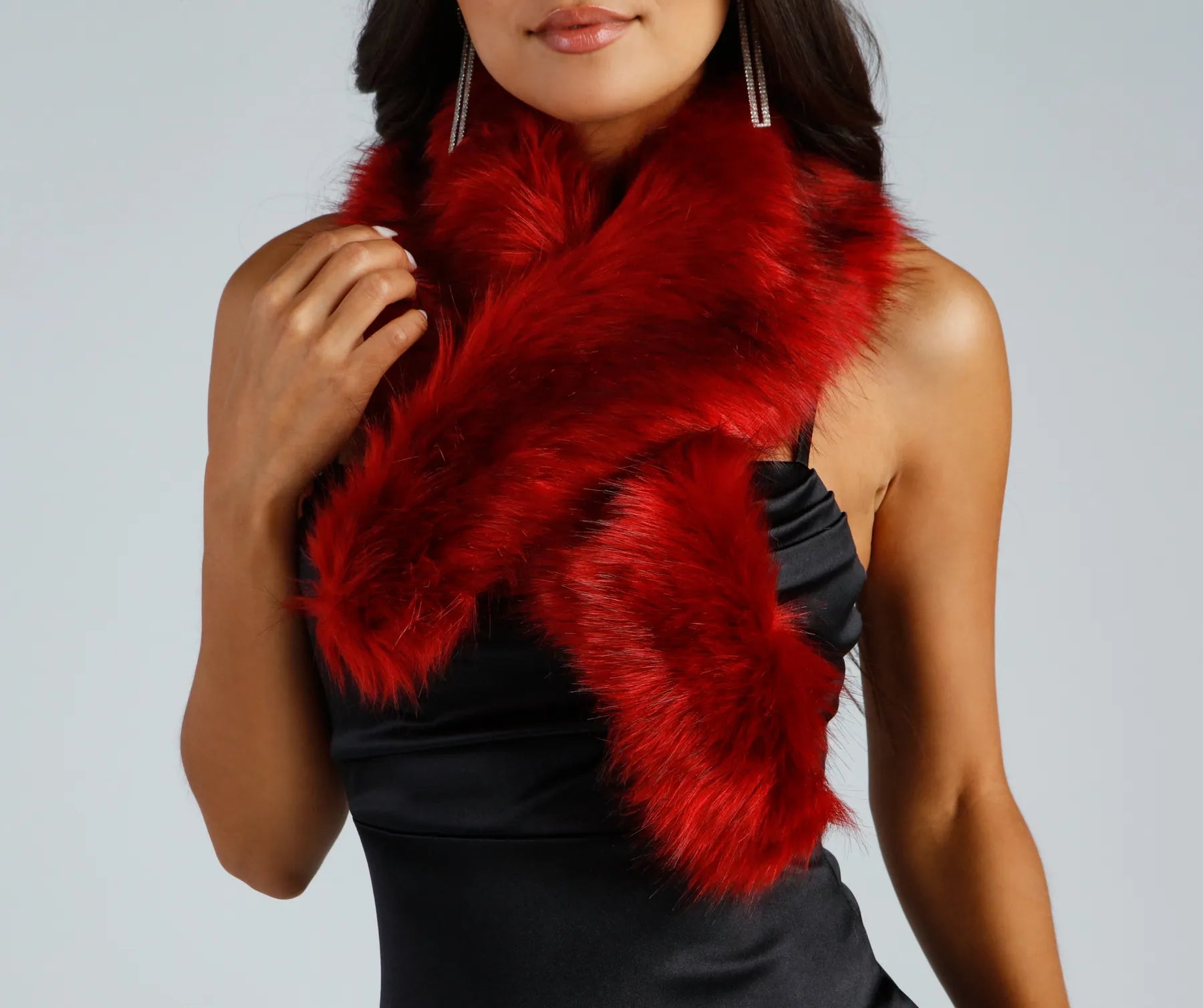 Regal Glamour Faux Fur Wrap - Image 2