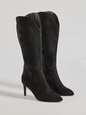 Time To Strut Under-The-Knee Stiletto Boots