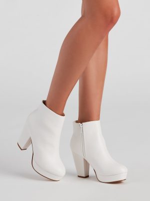 Fashion Strut Faux Leather Platform Booties